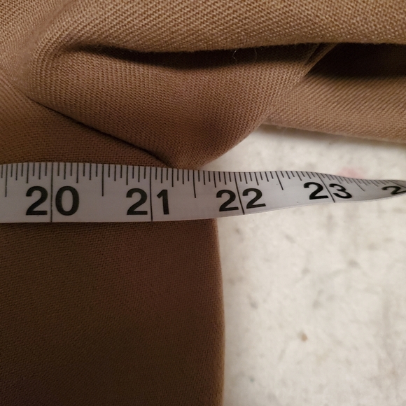 Lorandale Pure Wool 3 Button Coat w/Genuine Fox Fur Collar, Beige/Tan - Picture 7 of 12